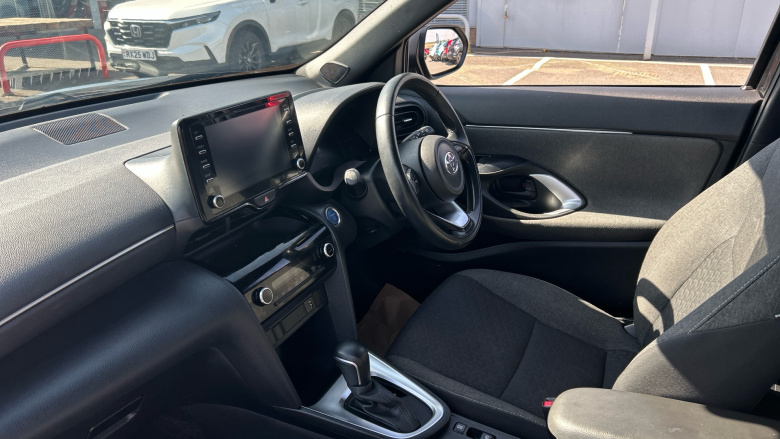 Toyota Yaris Cross 1.5 Hybrid Design 5dr CVT Hybrid Estate